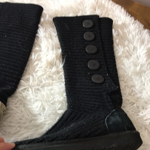 UGG Classic Carey Sweater Knot Boots - Picture 7 of 10